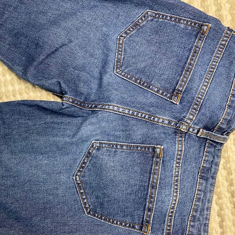 Mid Rise Girlfriend Jeans - Picture 5 of 6